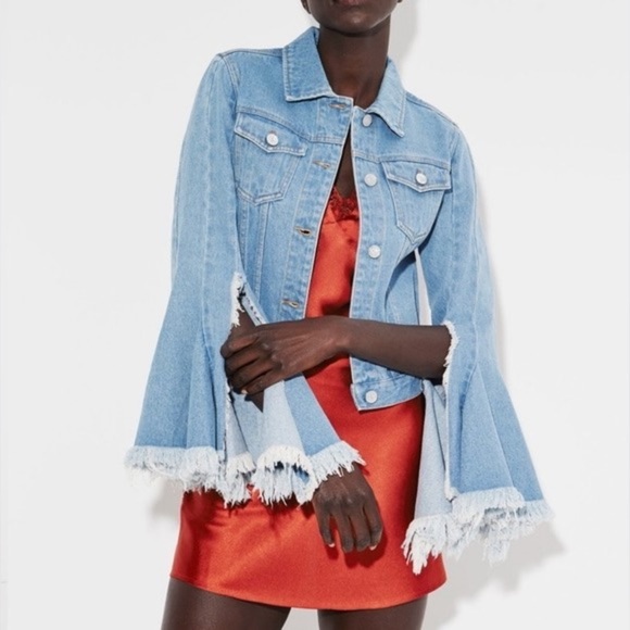 DAYA BY ZENDAYA BELL SLEEVE BUTTON UP DENIM JACKET SIZE SMALL - Picture 3 of 16
